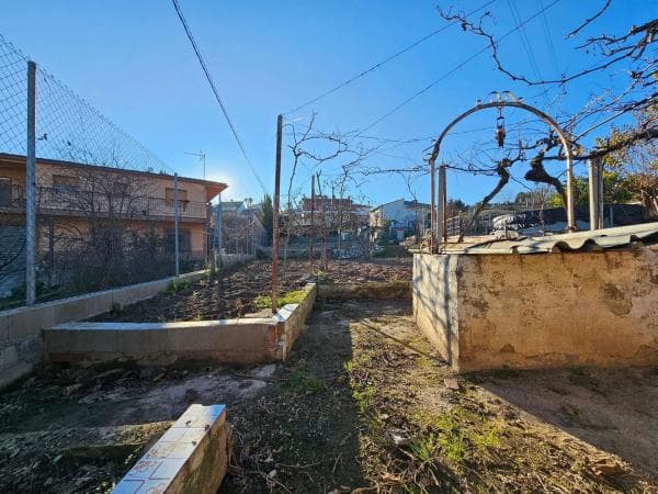 Terreno en calle Segre photo 4