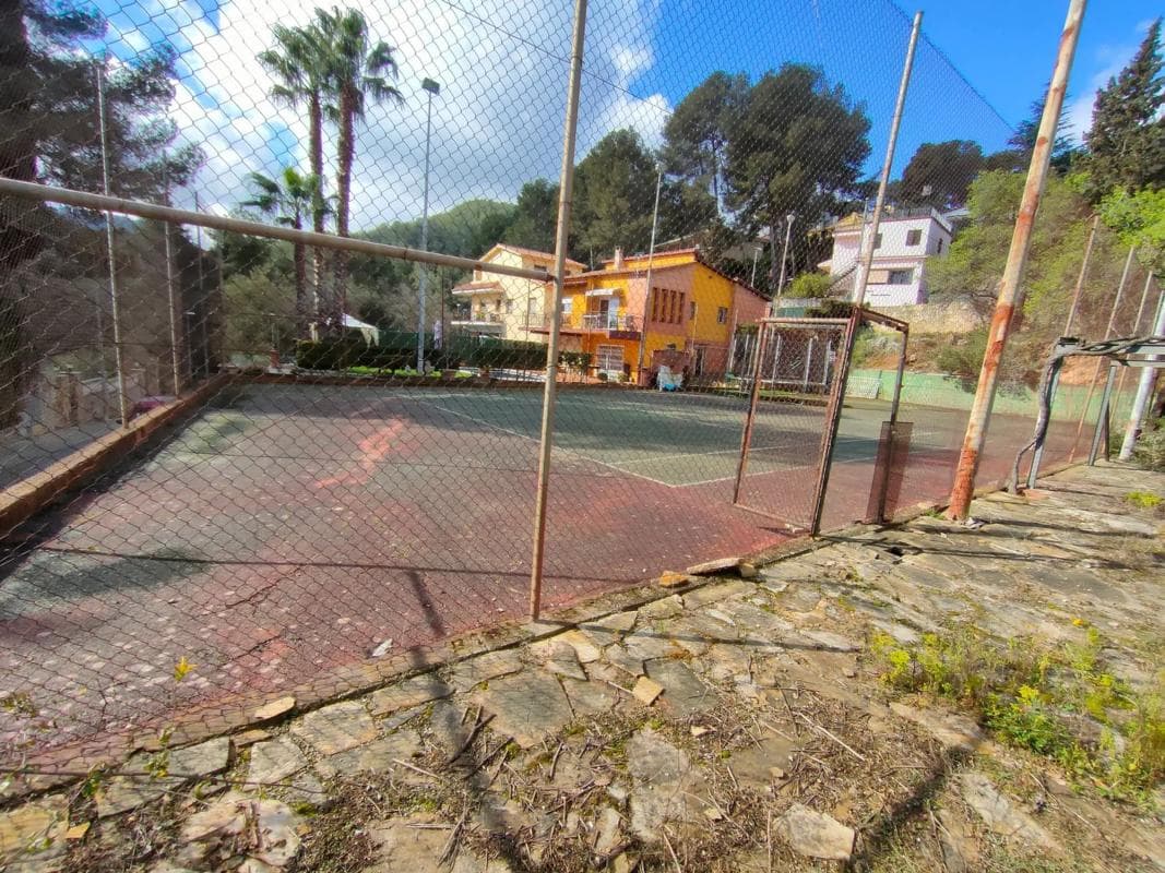 Terreno en venta en Corbera de Llobregat, Barcelona photo 5
