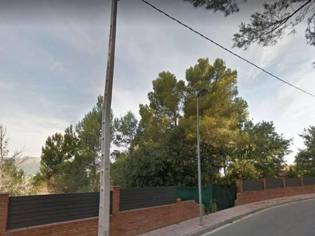 Terreno en venta en Corbera de Llobregat, Barcelona photo 2