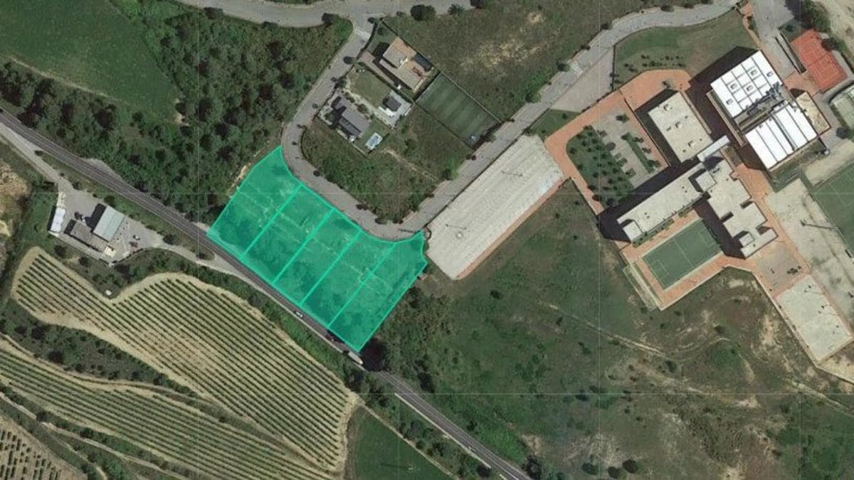 Terreno en venta en Sant esteve Sesrovires, Barcelona photo 4