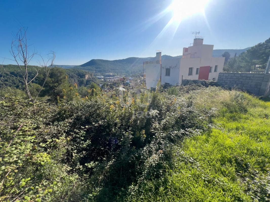 Terreno en venta en Vallirana, Barcelona photo 2