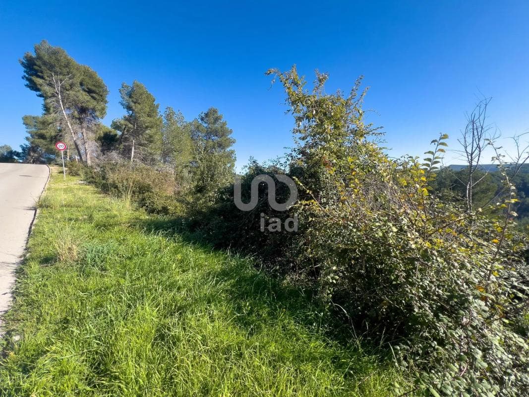 Terreno en venta en Vallirana, Barcelona photo 3