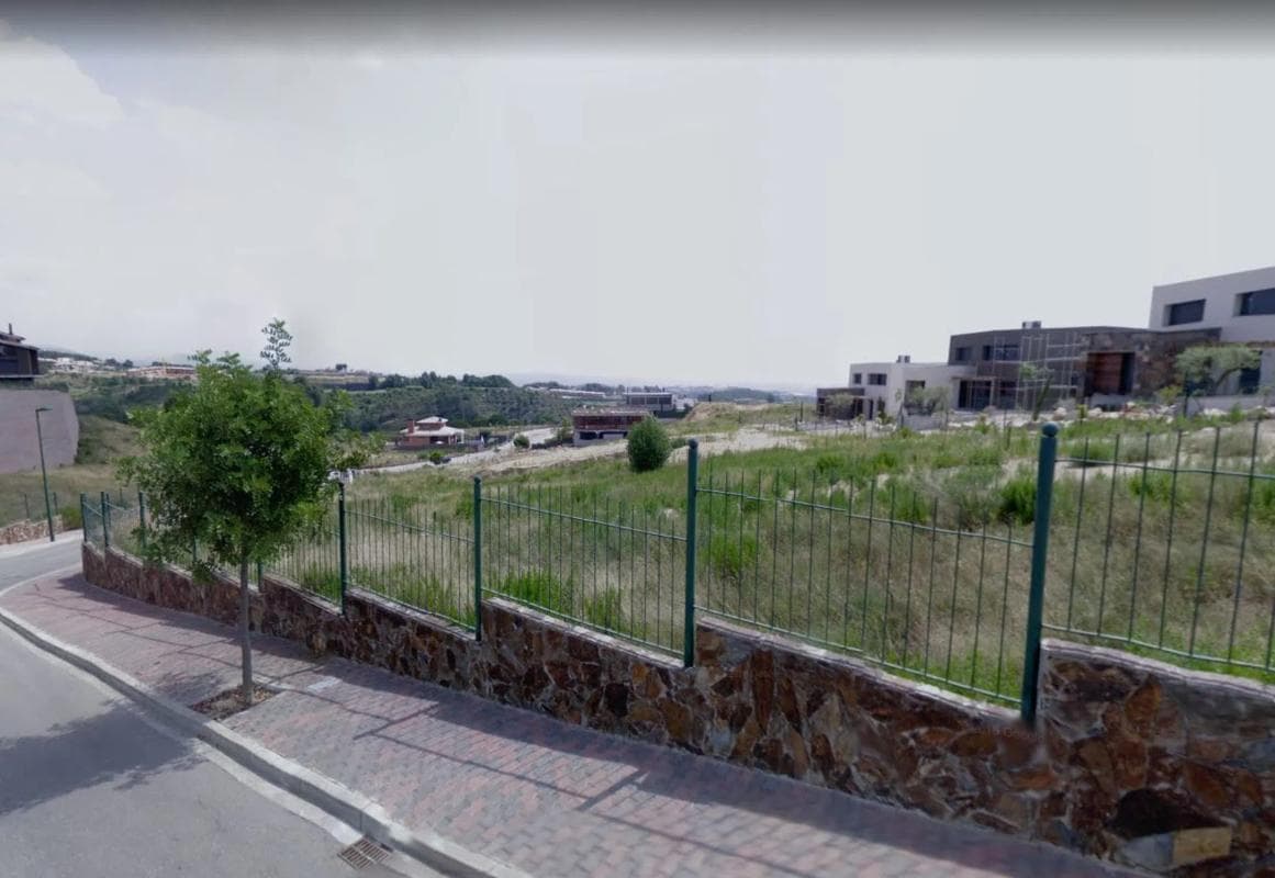 Terreno en venta en Sant esteve Sesrovires, Barcelona photo 4