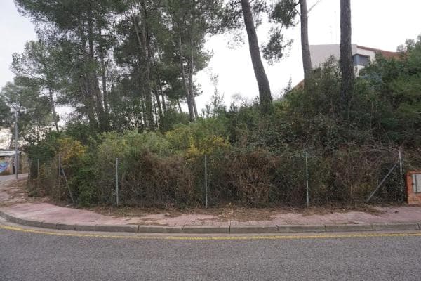 Terreno en Corbera de Llobregat thumbnail 1