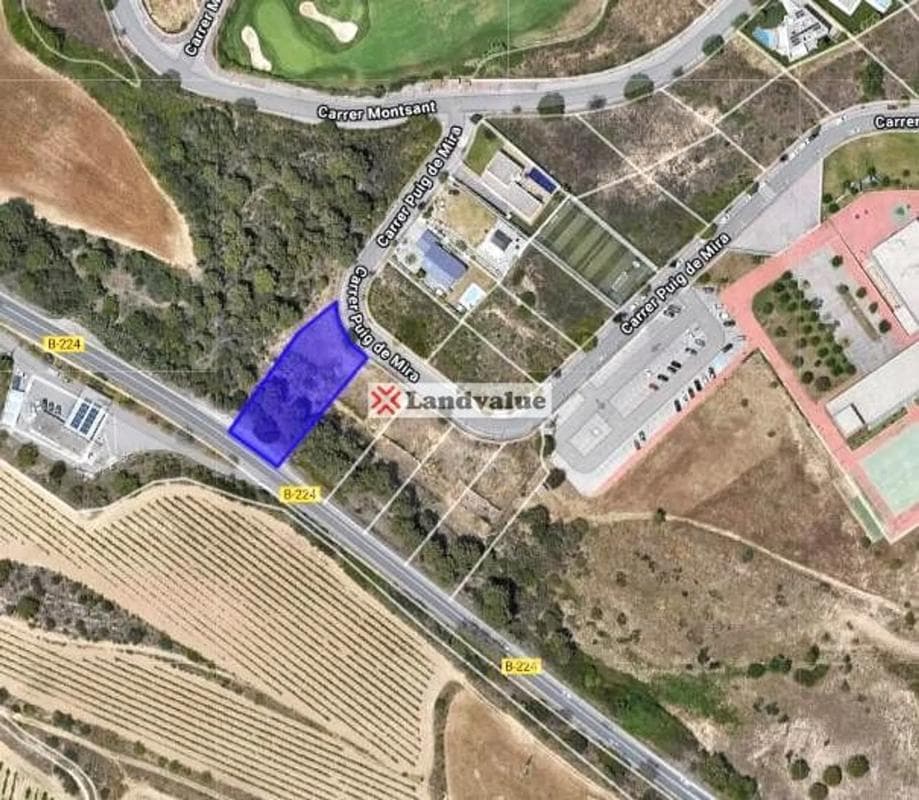 Terreno en venta en Sant esteve Sesrovires, Barcelona photo 4