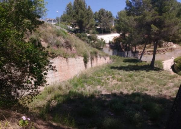 Terreno en Abrera photo 1