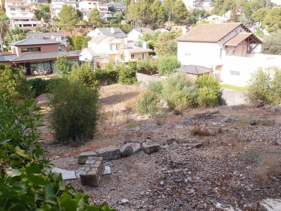 Terreno en venta en Pallejà, Barcelona photo 3