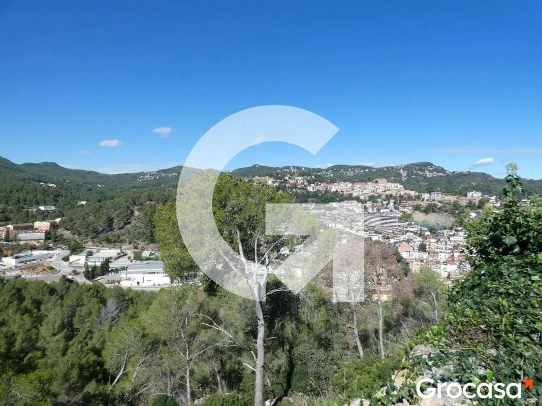 Terreno en venta en Cervelló, Barcelona photo 3