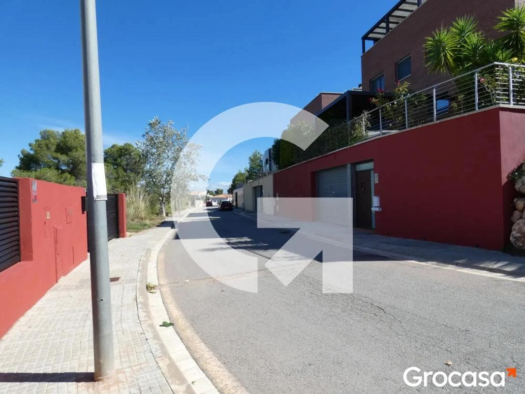 Terreno en venta en Cervelló, Barcelona photo 4