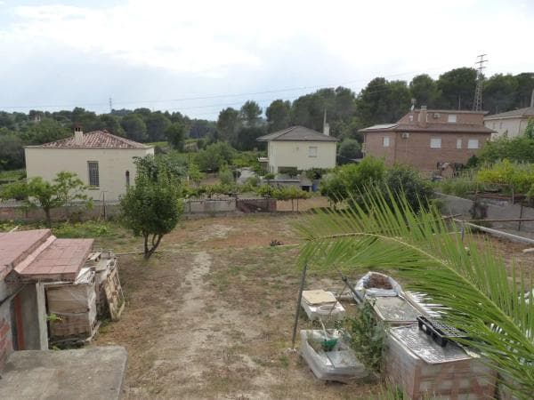 Terreno en Abrera thumbnail 1