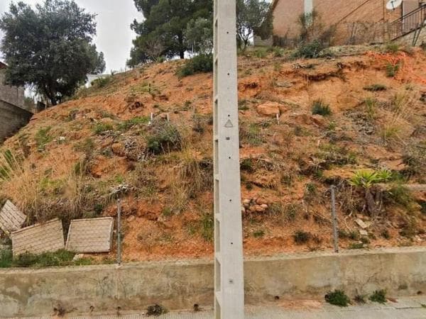 Terreno en Abrera thumbnail 2