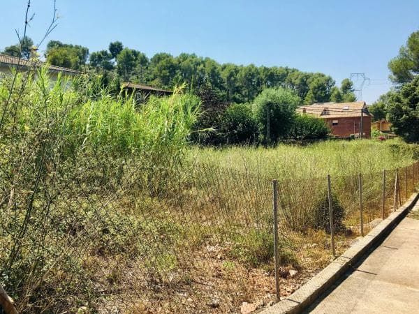 Terreno en avenida de la Mare de Déu de Lourdes, 105 thumbnail 1