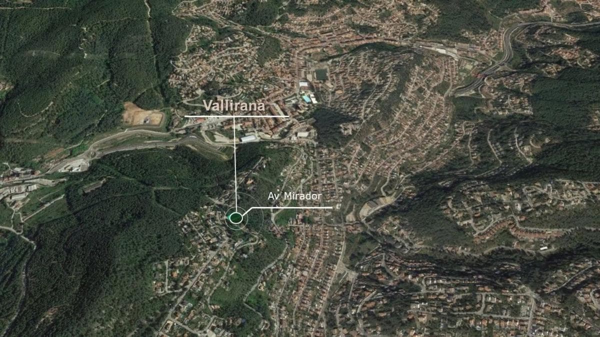 Terreno en venta en Vallirana, Barcelona photo 4