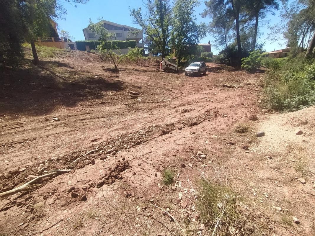 Terreno en venta en Corbera de Llobregat, Barcelona photo 4