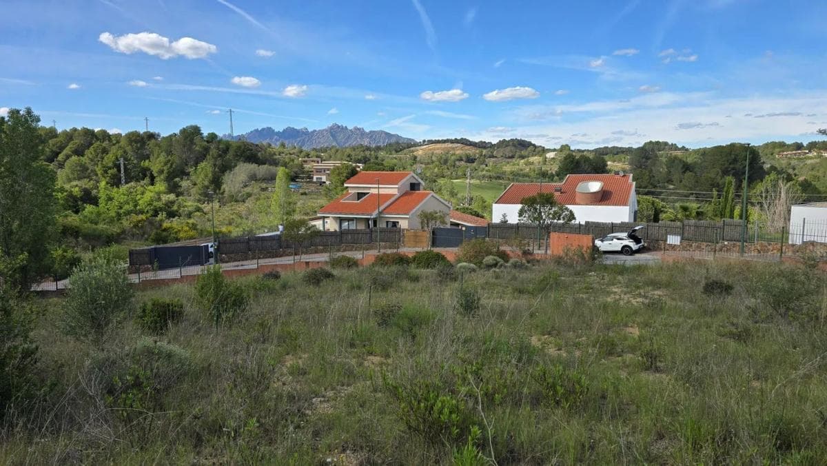 Terreno en venta en Sant esteve Sesrovires, Barcelona photo 5