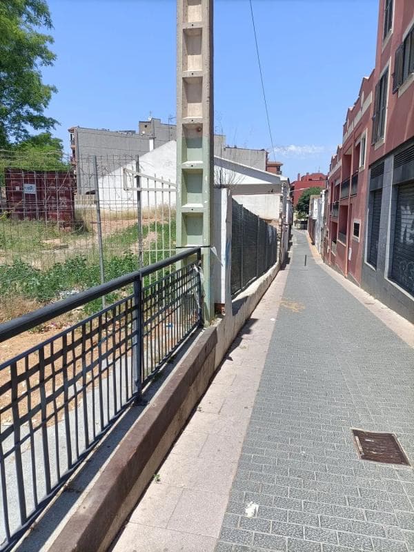 Terreno en venta en Sant Andreu de la Barca, Barcelona photo 3