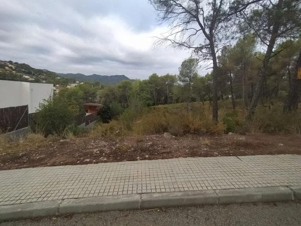 Terreno en Corbera de Llobregat thumbnail 2