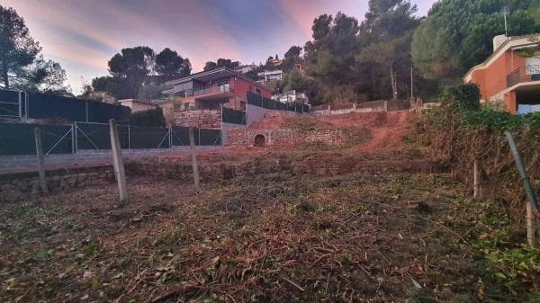 Terreno en Pallejà thumbnail 2