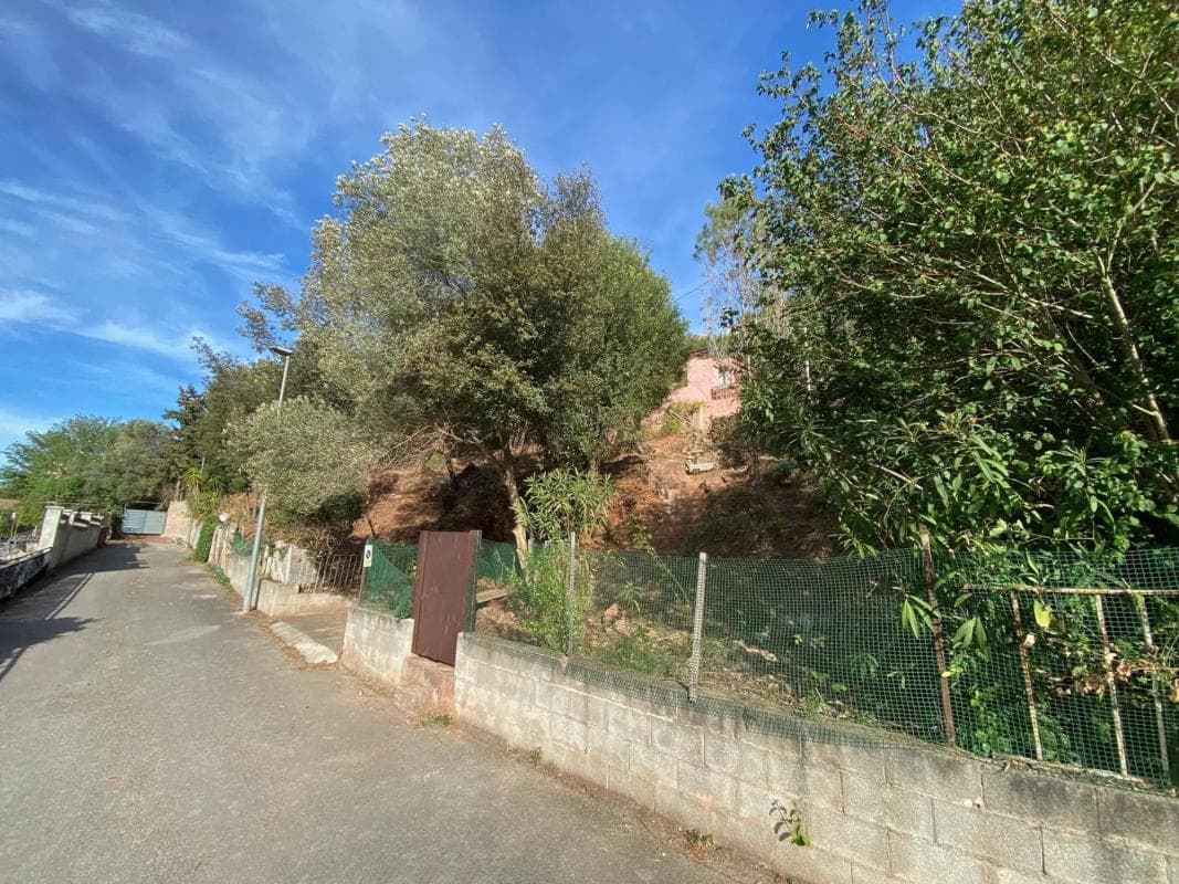 Terreno en venta en Corbera de Llobregat, Barcelona photo 4