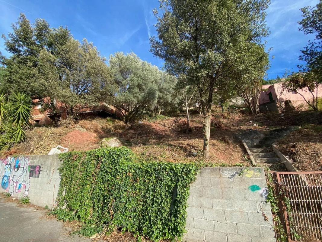 Terreno en venta en Corbera de Llobregat, Barcelona photo 2