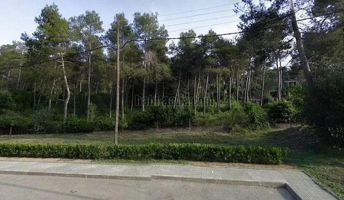 Terreno en venta en Vallirana, Barcelona photo 4