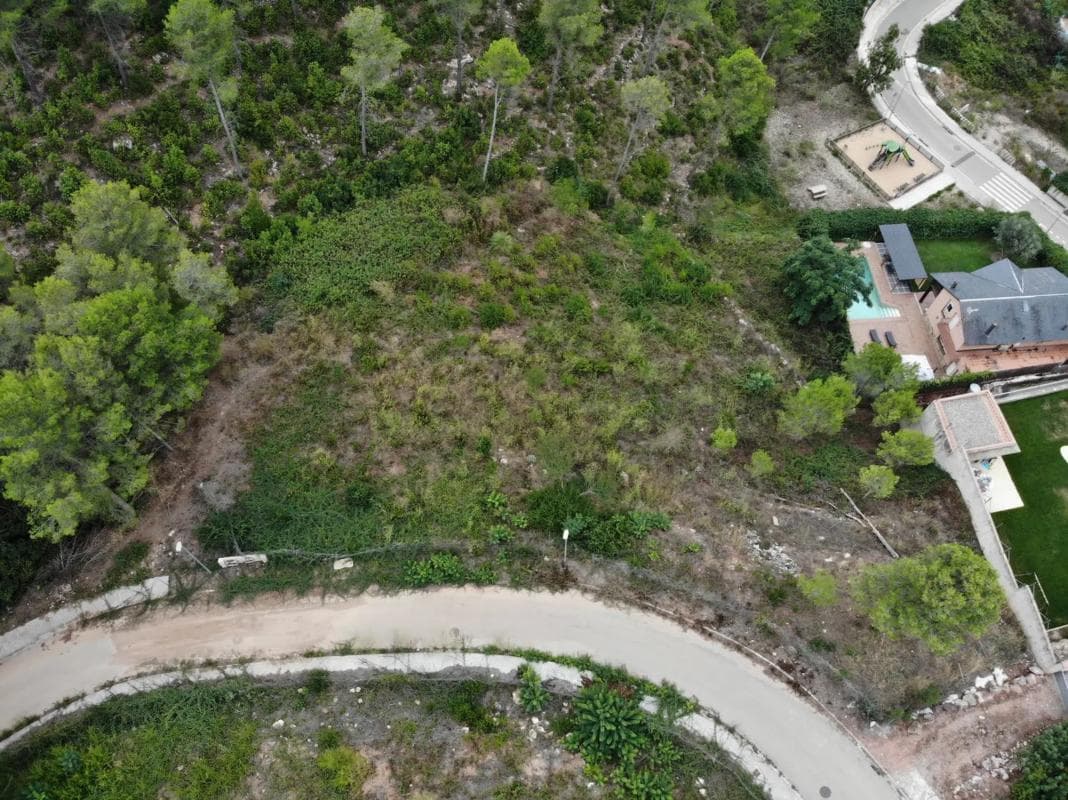 Terreno en venta en Vallirana, Barcelona photo 5