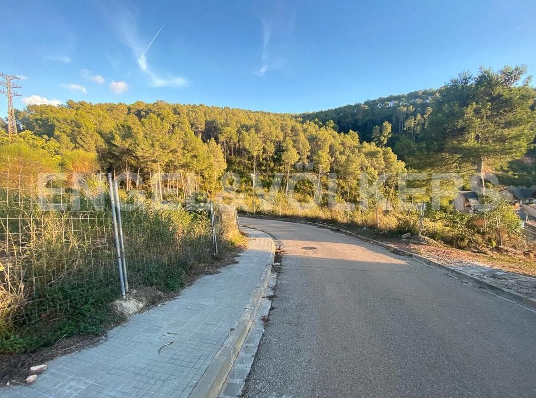 Terreno en venta en Vallirana, Barcelona photo 5
