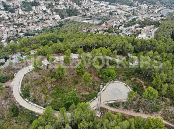 Terreno en Vallirana photo 2