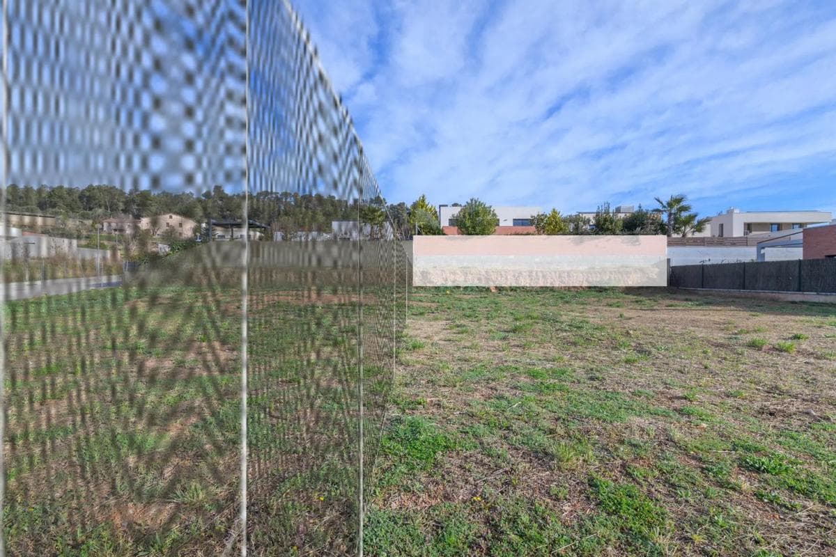 Terreno en venta en Begues, Barcelona photo 2