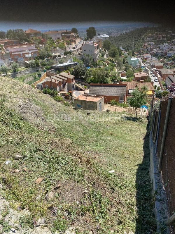 Terreno en venta en Santa Coloma de Cervelló, Barcelona photo 3