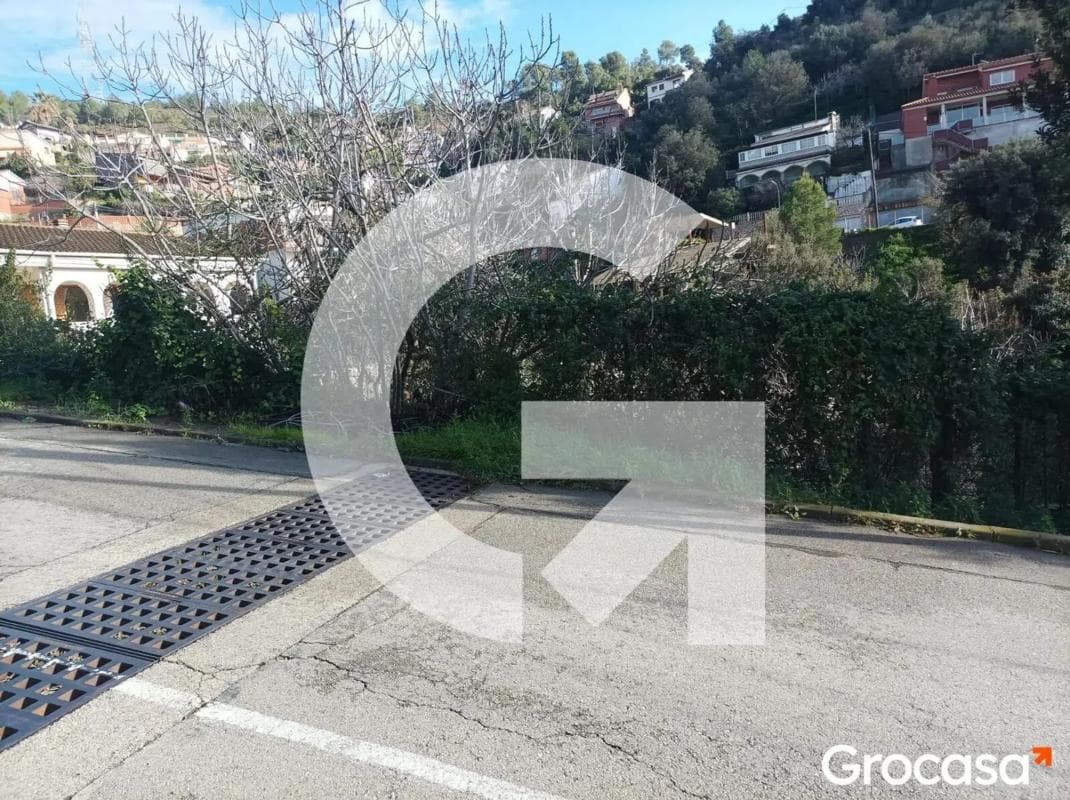 Terreno en venta en Torrelles de Llobregat, Barcelona photo 5
