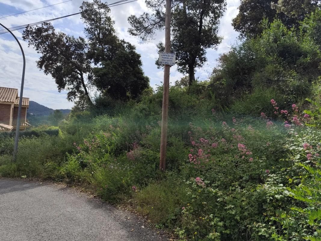 Terreno en venta en Torrelles de Llobregat, Barcelona photo 4