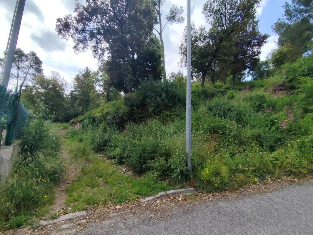 Terreno en venta en Torrelles de Llobregat, Barcelona photo 5