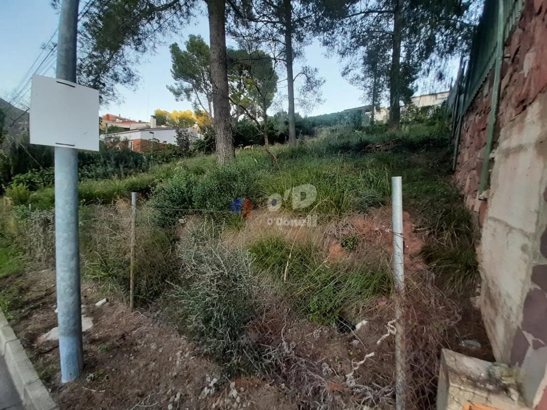 Terreno en venta en Torrelles de Llobregat, Barcelona photo 3