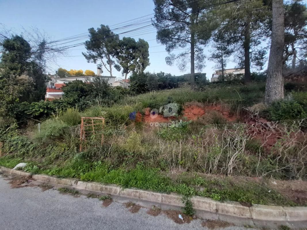 Terreno en venta en Torrelles de Llobregat, Barcelona photo 5