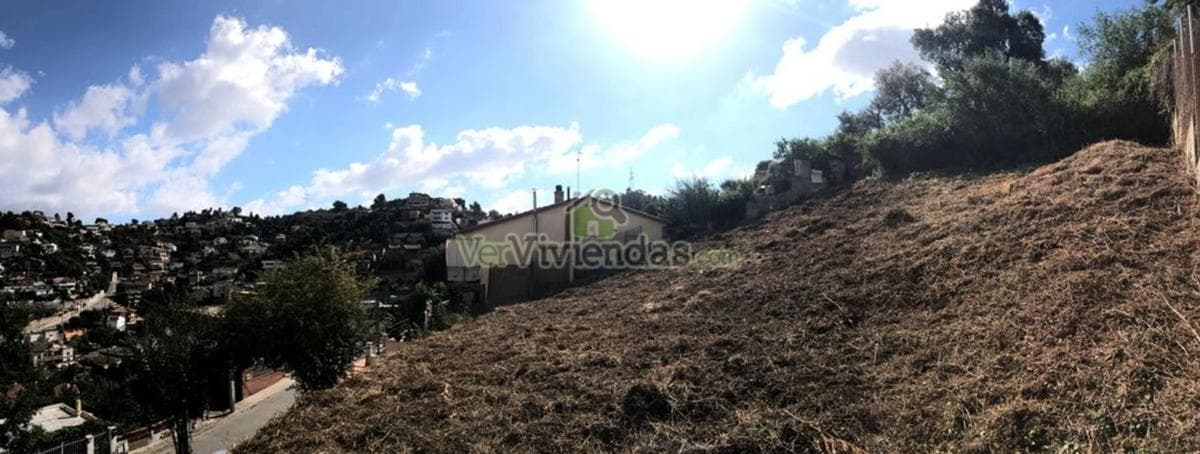 Terreno en venta en Torrelles de Llobregat, Barcelona photo 2