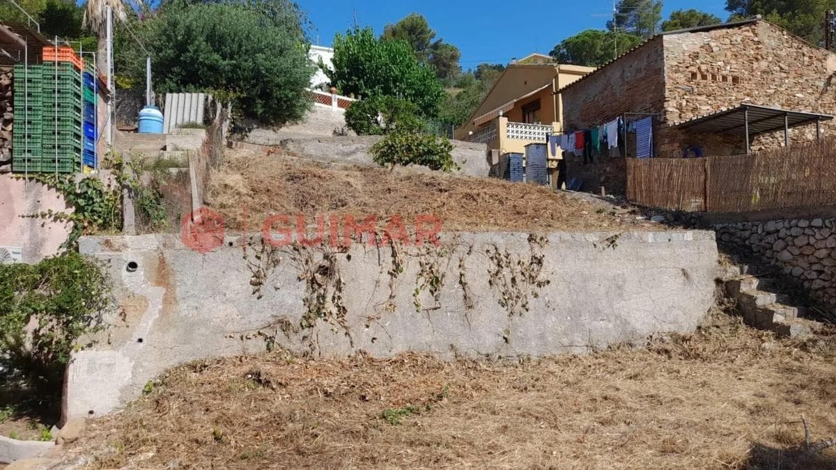 Terreno en venta en Torrelles de Llobregat, Barcelona photo 3