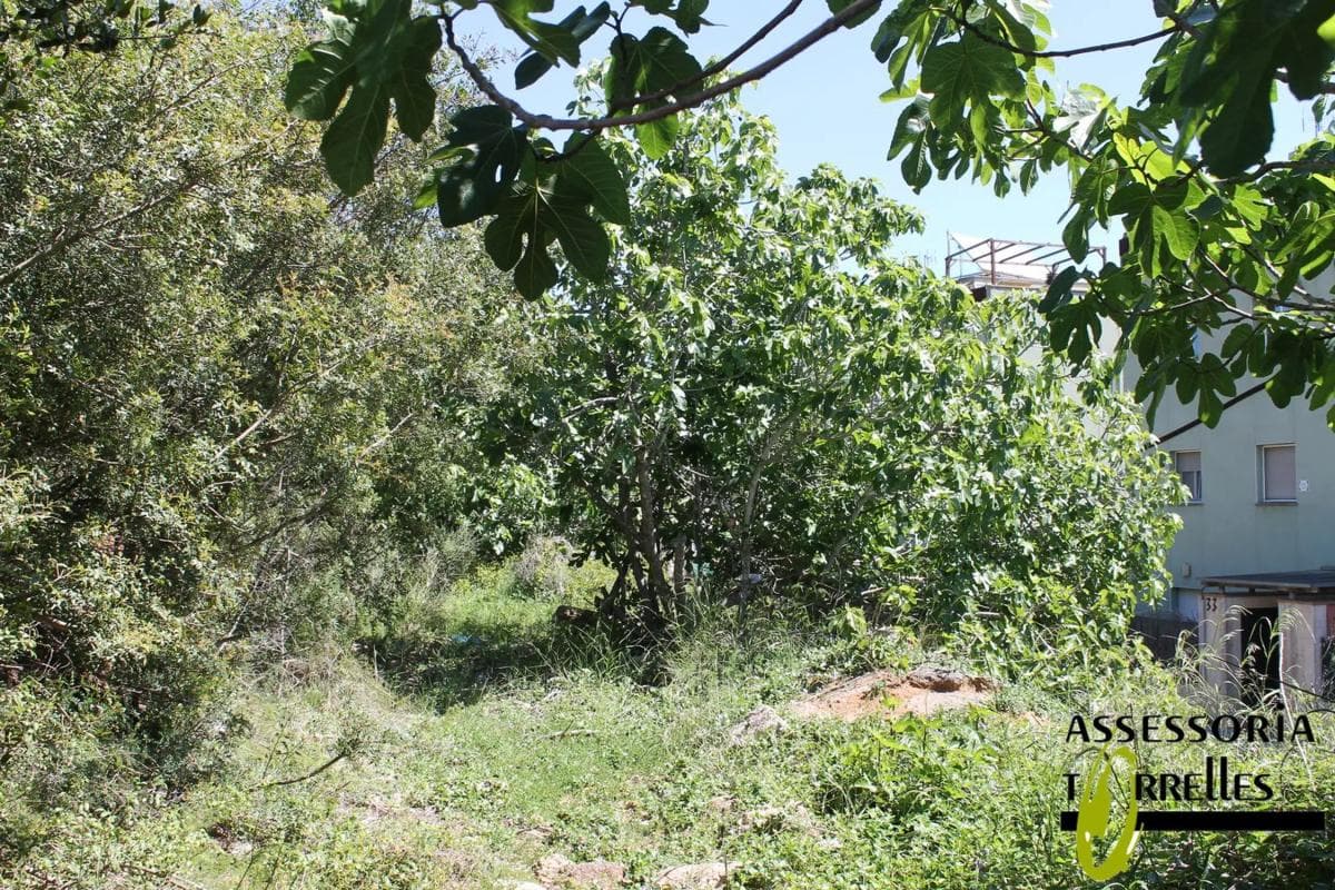 Terreno en venta en Torrelles de Llobregat, Barcelona photo 5