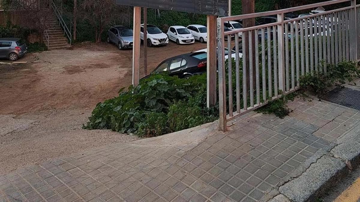 Land for sale in Barcelona, Barcelona photo 3