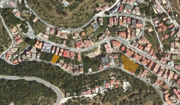 Terreno en Barrio Sant Genís Dels Agudells - Montbau thumbnail 1