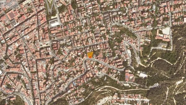 Terreno en Barrio El Carmel thumbnail 2