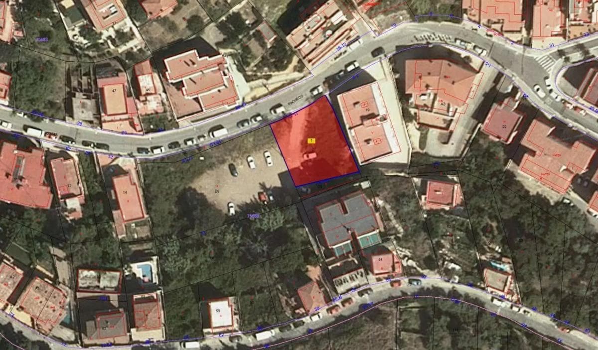 Terreno en venta en Barcelona, Barcelona photo 4