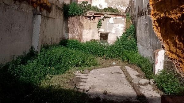 Terreno en calle del Turó de la Trinitat thumbnail 1