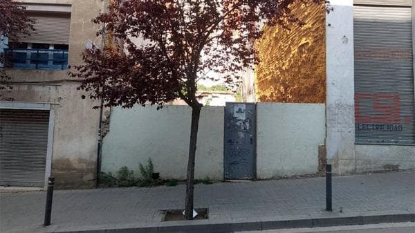 Terreno en calle del Turó de la Trinitat thumbnail 1
