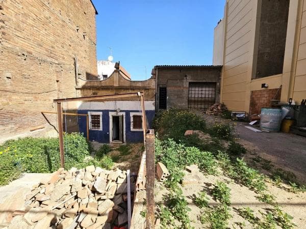 Terreno en calle d'Ausona photo 1