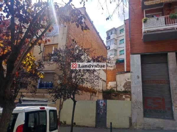 Terreno en calle del Turó de la Trinitat, 49 thumbnail 2