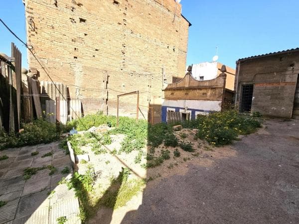 Terreno en calle d'Ausona photo 1
