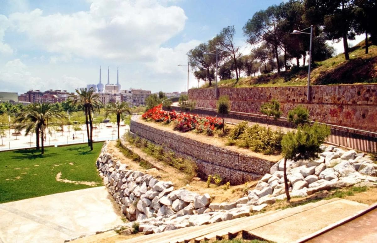 Land for sale in Badalona, Barcelona photo 3