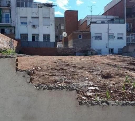 Terreno en calle de Sevilla thumbnail 2