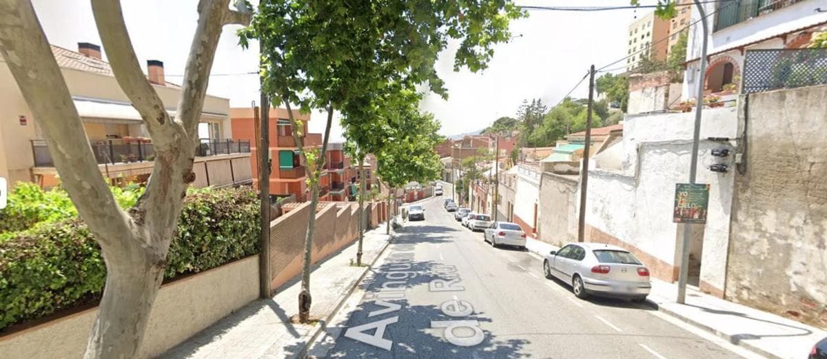 Terreno en venta en Santa Coloma de Gramenet, Barcelona photo 4